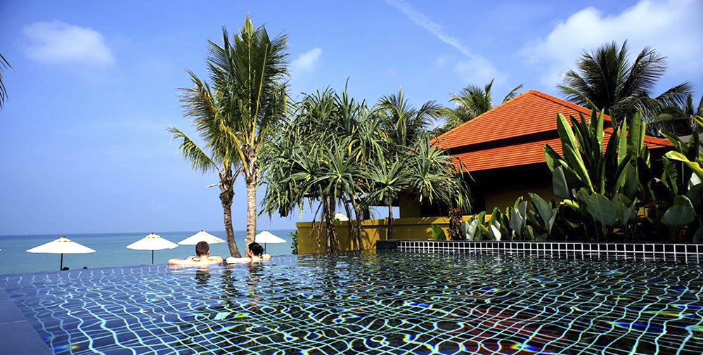 piscina en isla paradisiaca